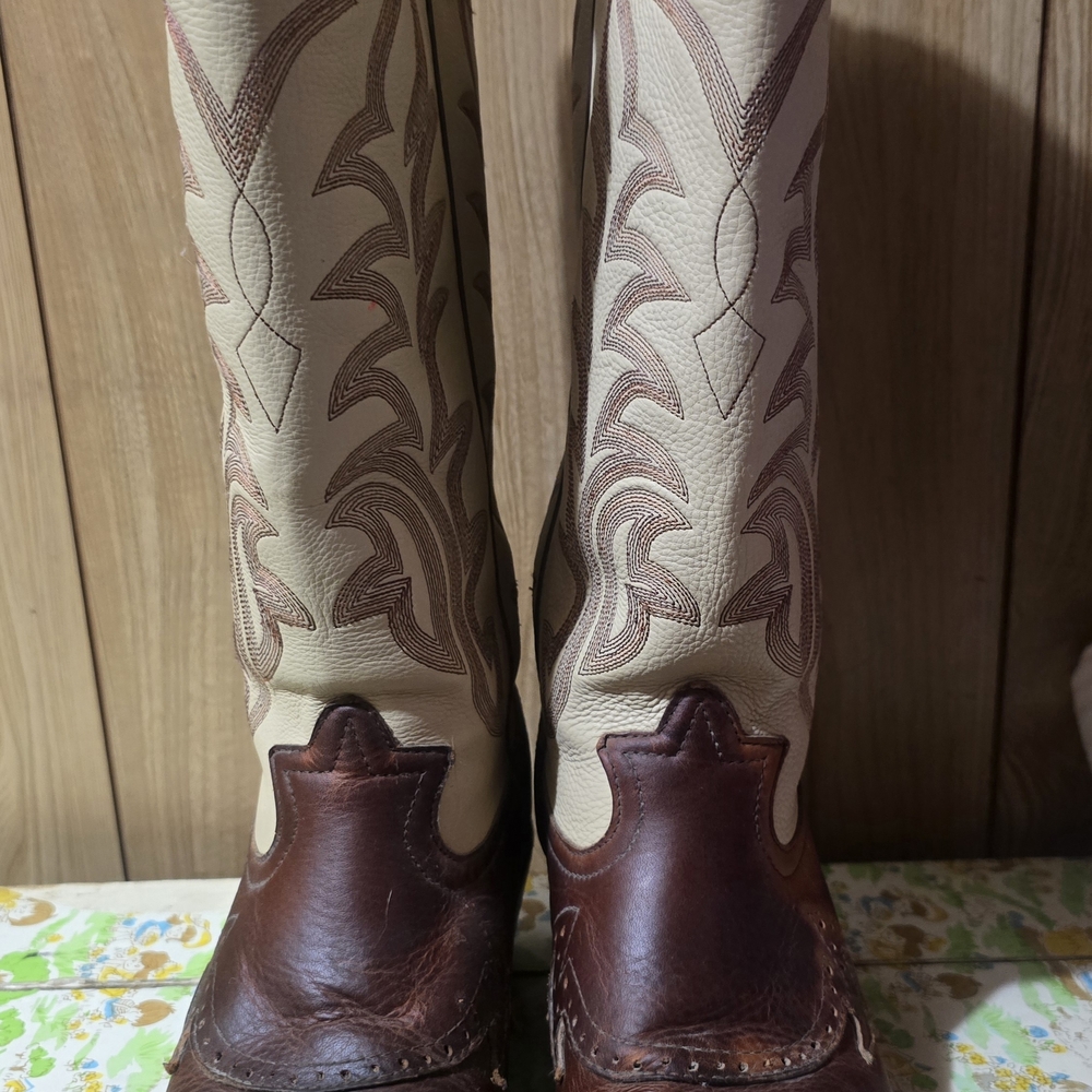 Tony Lama Cream and Brown Cowboy Boots